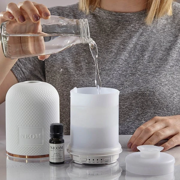 NEOM Focus The Mind Essential Oil Blend 10ml 5 NEOM Focus The Mind Essential Oil Blend 10ml - Image 3