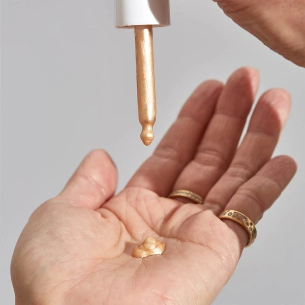 Pai Skincare The Impossible Glow Hyaluronic Acid And Sea Kelp - Champagne 30ml 6 Pai Skincare The Impossible Glow Hyaluronic Acid And Sea Kelp - Champagne 30ml - Image 4