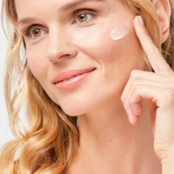 ISDIN ISDINCEUTICS Age Contour Rejuvenating And Firming Daily Face Moisturizer 1.8 Oz -Illamasqua Sales 13971513 2045032733378367