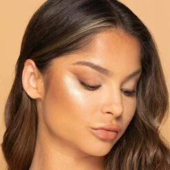 Jason Wu Beauty Highlighter Trio - Illuminate 15g -Illamasqua Sales 14192308 7645014909752882