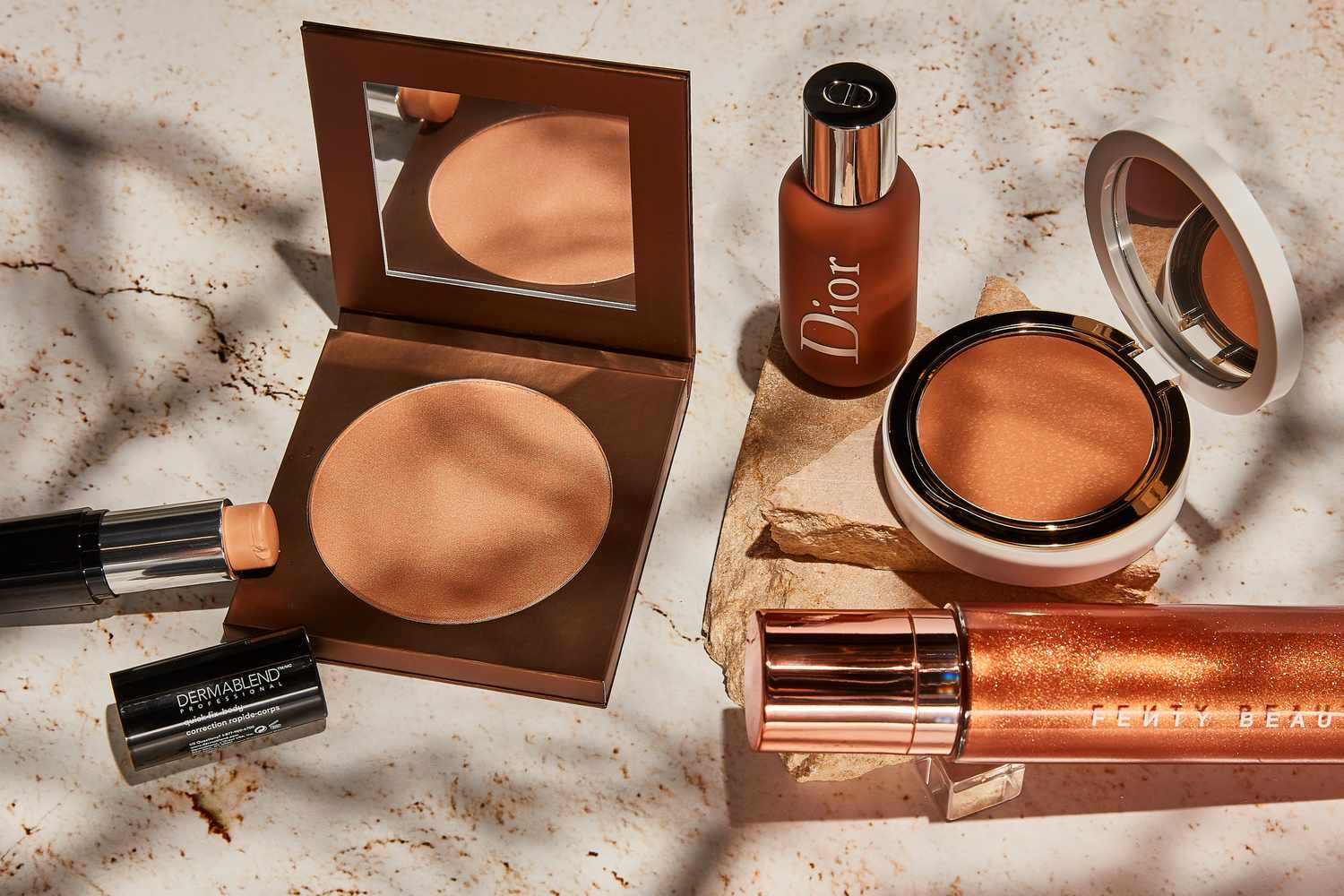 Front Page -Illamasqua Sales BYR GROUP SHOT BodyMakeup JESSICAJULIAO 0177 29a18324ec974753b5e2b8848495f816